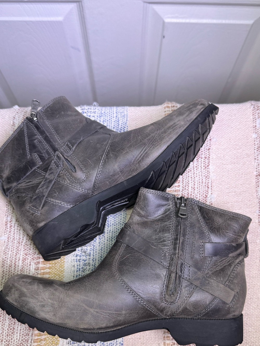 Teva Gray Leather Ankle Booties